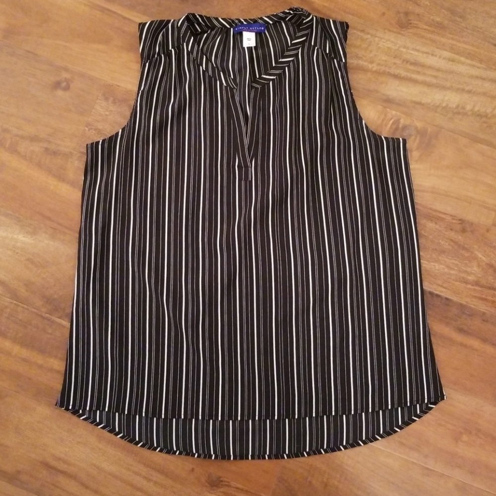 Simply Styled sleeveless top - Large
